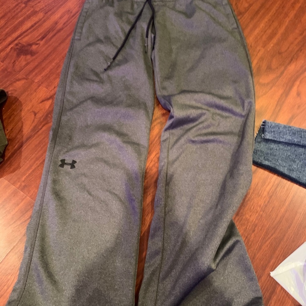 sweatpants